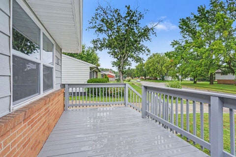 Tiny photo for 5015 Fullerton Drive, Columbus, OH 43232 (MLS # 226035389)
