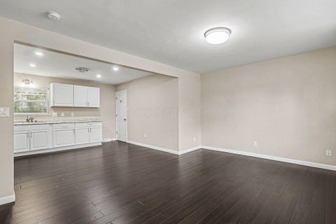 Tiny photo for 5015 Fullerton Drive, Columbus, OH 43232 (MLS # 226035389)