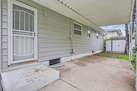 Tiny photo for 5015 Fullerton Drive, Columbus, OH 43232 (MLS # 226035389)