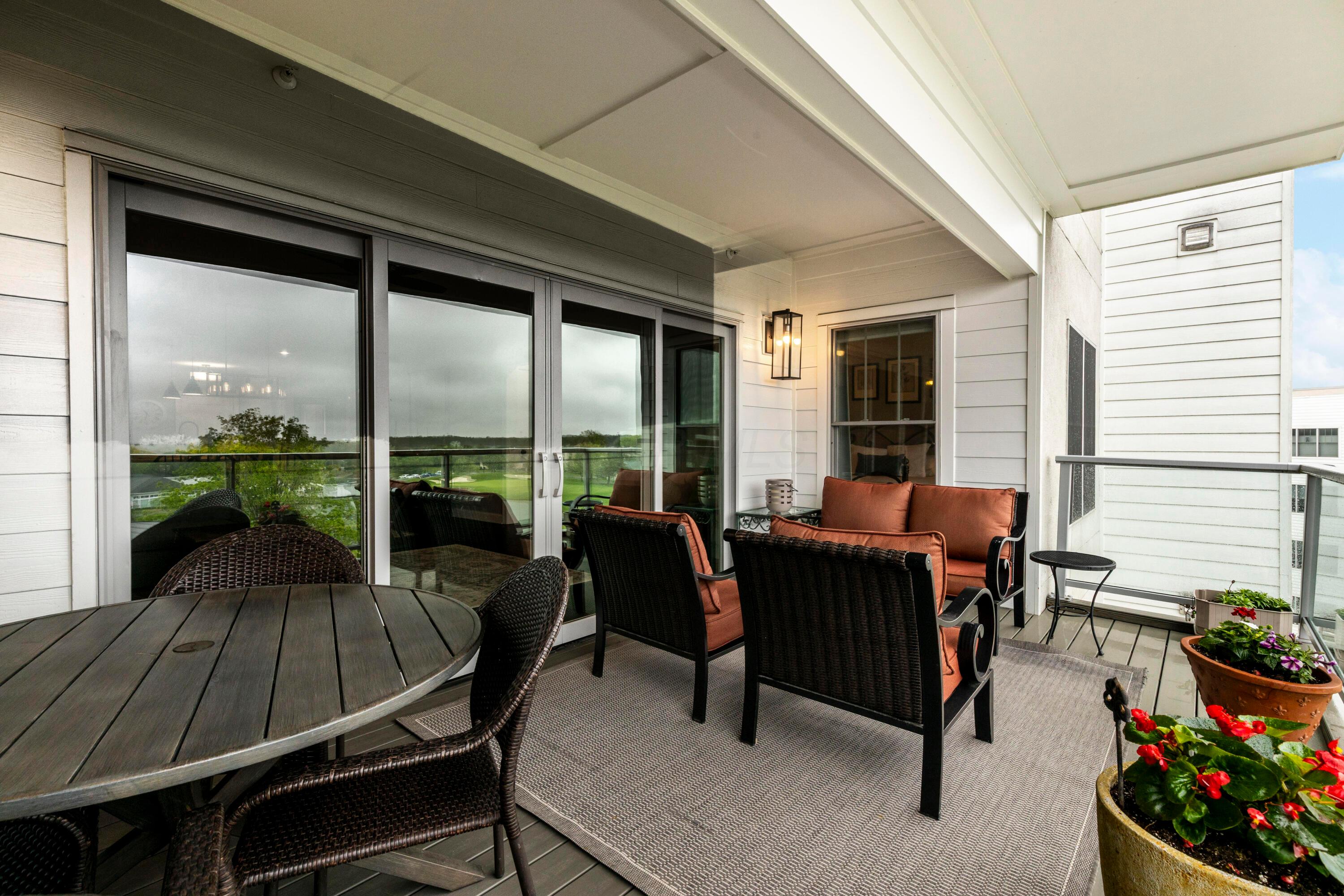 5317 Highpointe Lakes Drive #404, Westerville, Ohio image 12
