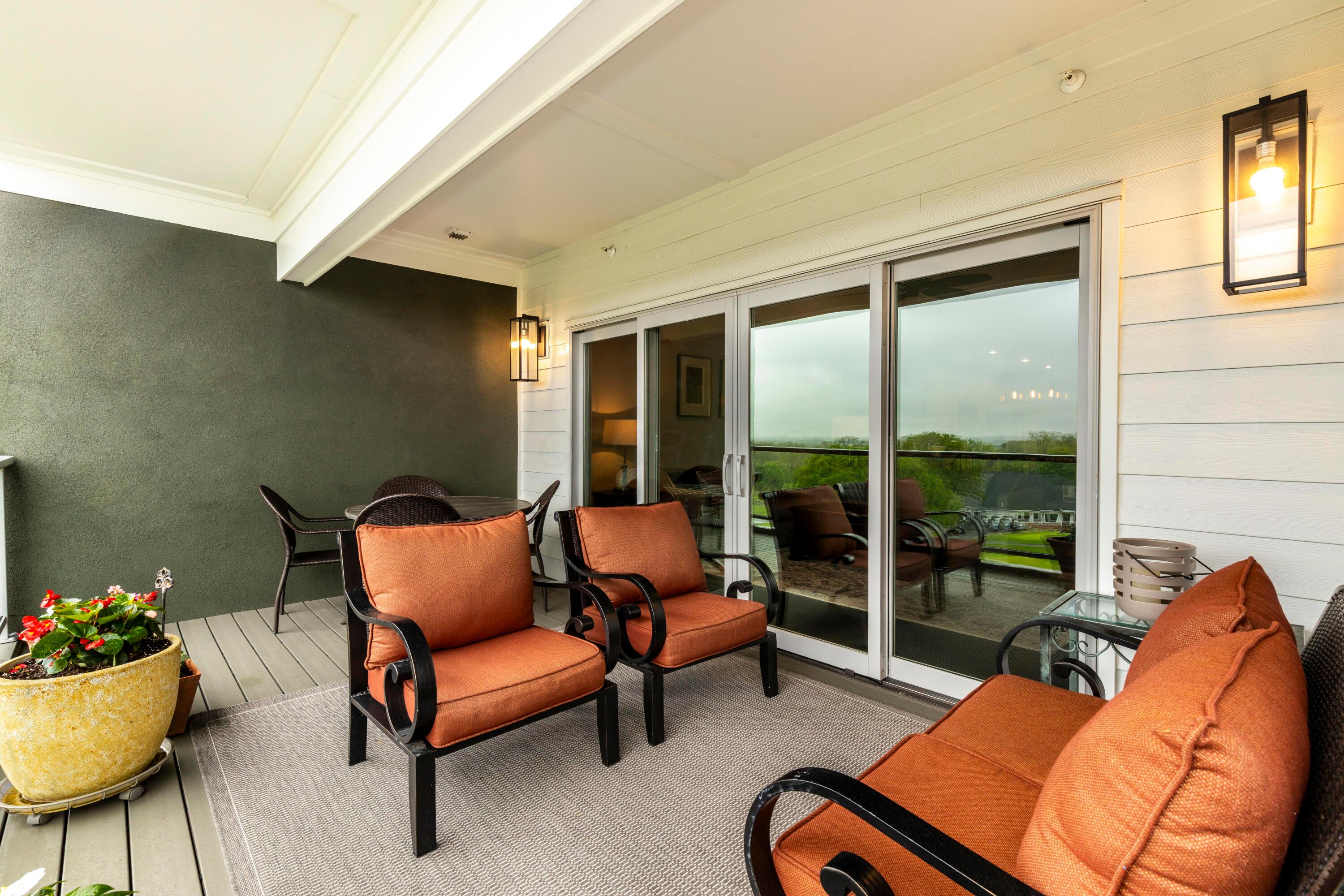 5317 Highpointe Lakes Drive #404, Westerville, Ohio image 14
