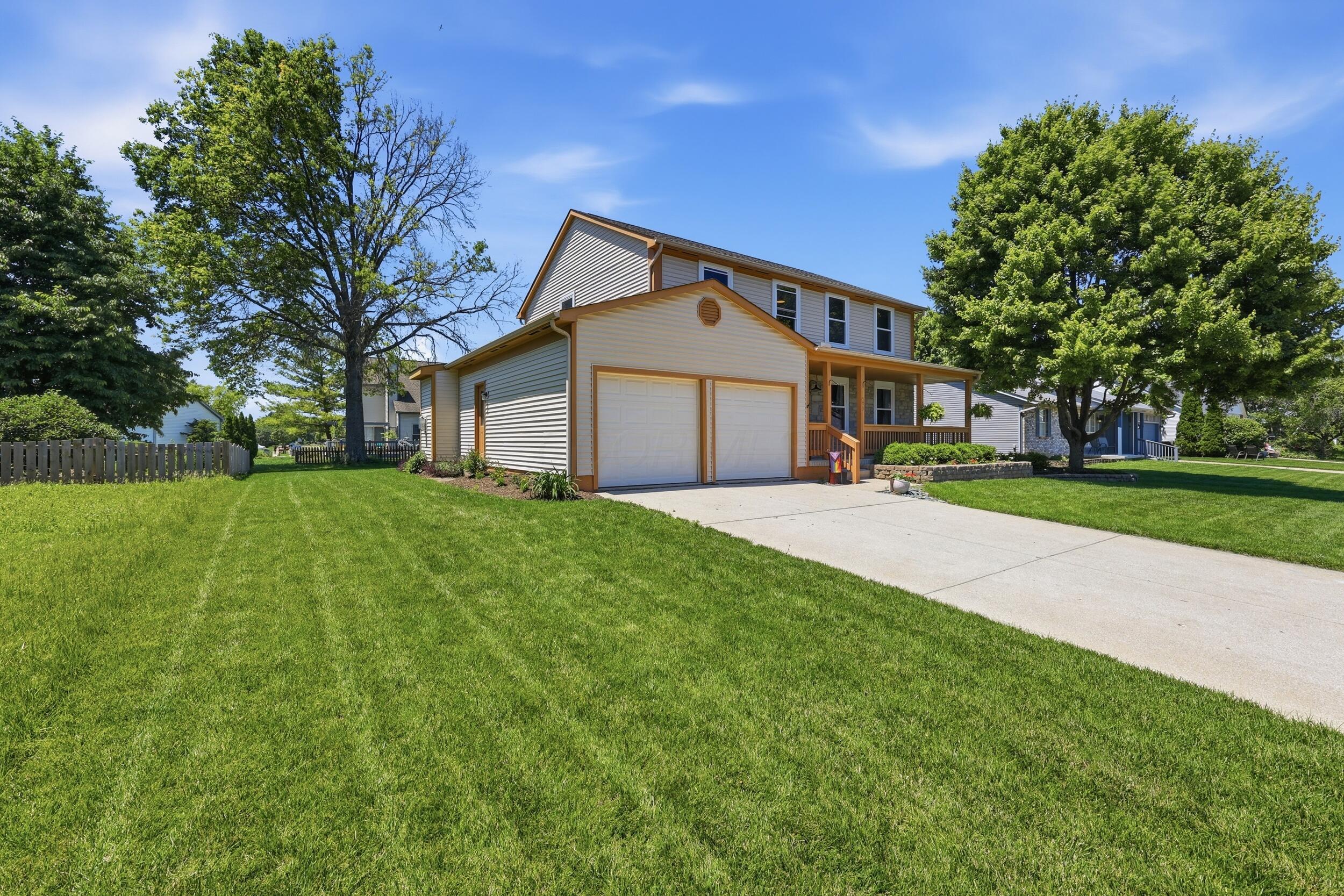 573 Courtland Lane