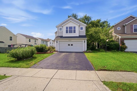 Photo of 2389 Maple Hedge Way, Columbus, OH 43219 (MLS # 226031084)