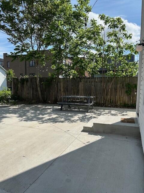 236 E 4th Avenue, Columbus, Ohio image 3