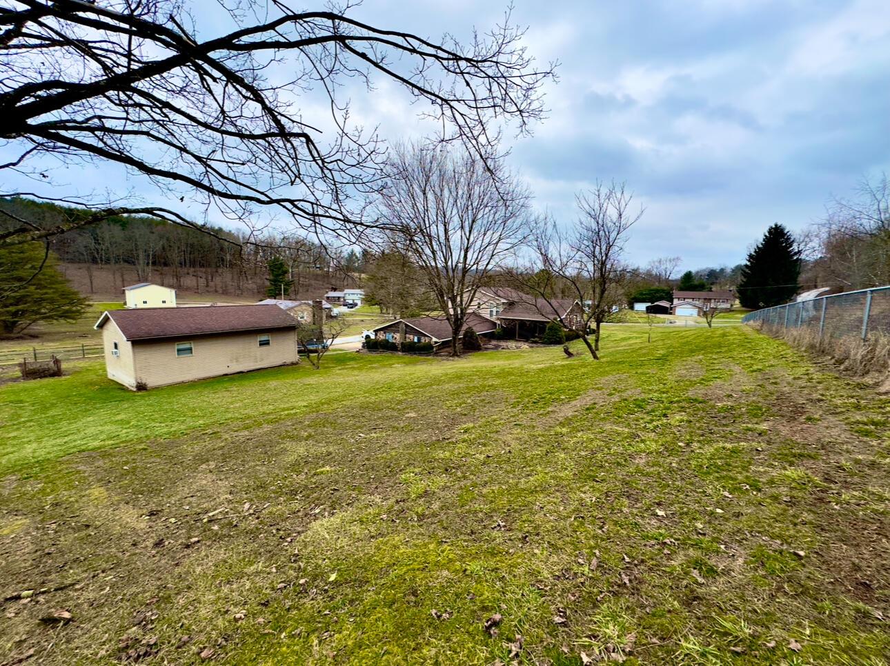 33 Needham Drive, Belpre, Ohio image 5