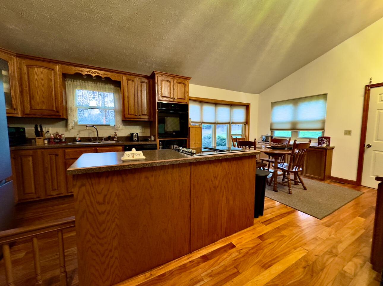 33 Needham Drive, Belpre, Ohio image 14