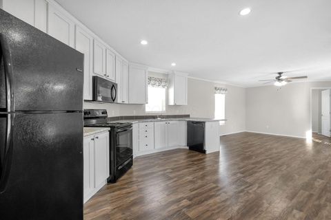 Tiny photo for 22 Skyline Drive, Ashville, OH 43103 (MLS # 226003260)