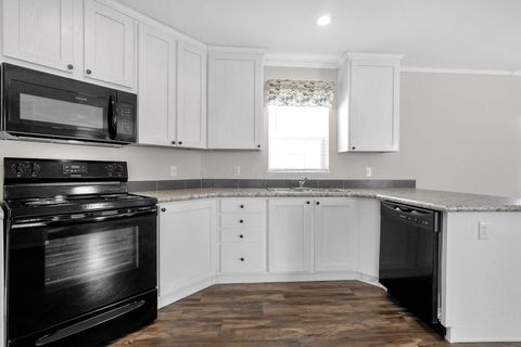 Tiny photo for 22 Skyline Drive, Ashville, OH 43103 (MLS # 226003260)