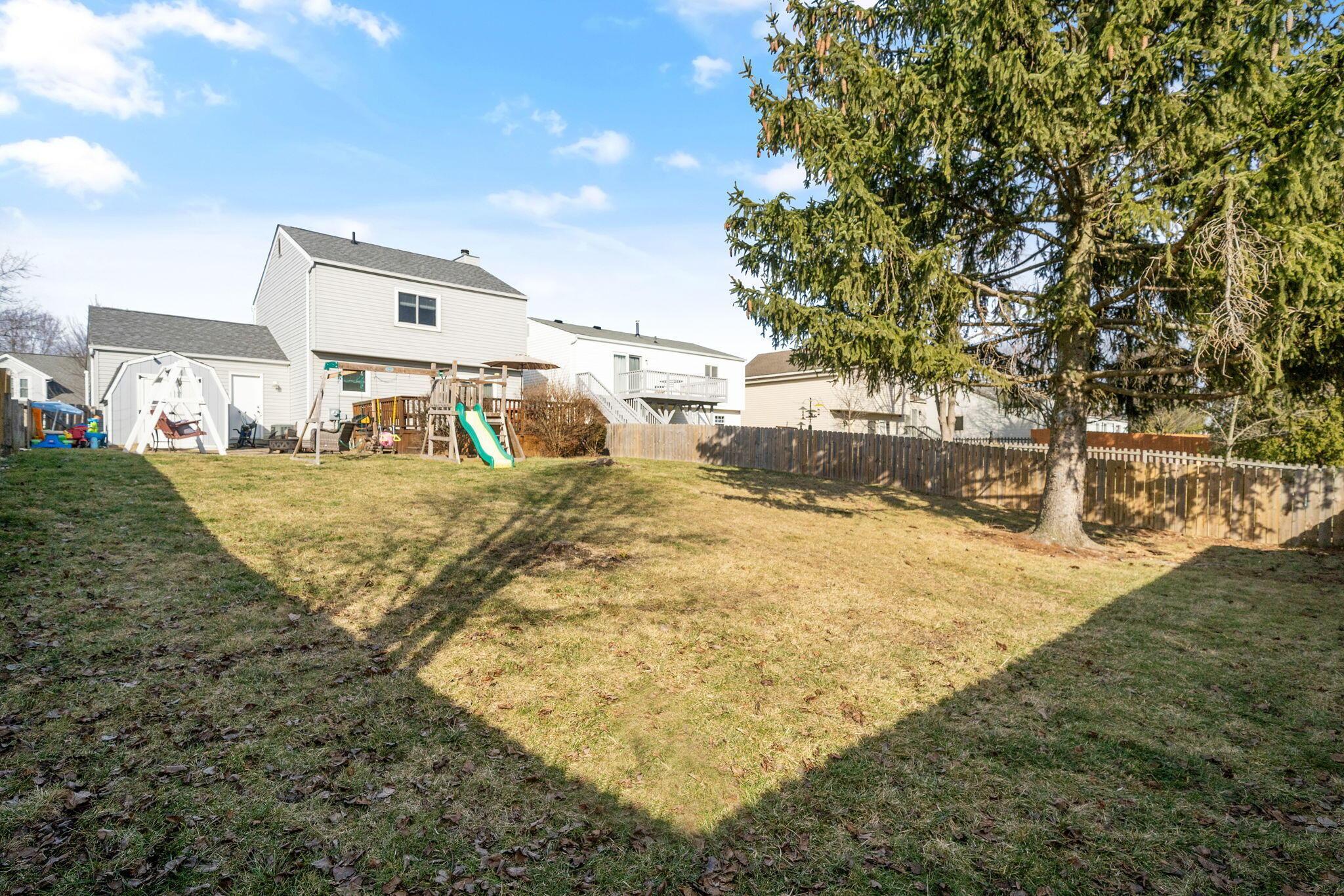 4949 Shady Oak Drive, Hilliard, Ohio image 37