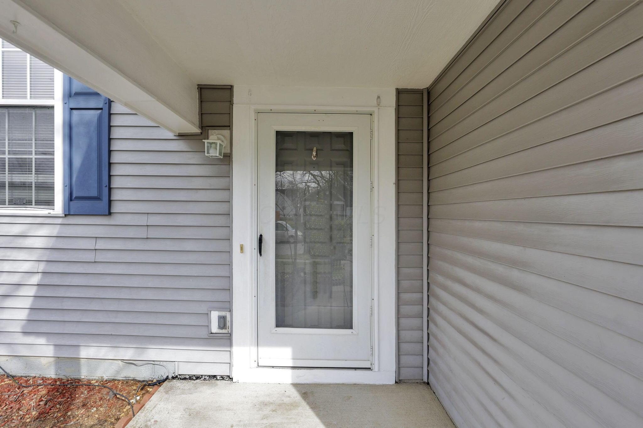 6886 Brockland Drive, Reynoldsburg, Ohio image 4