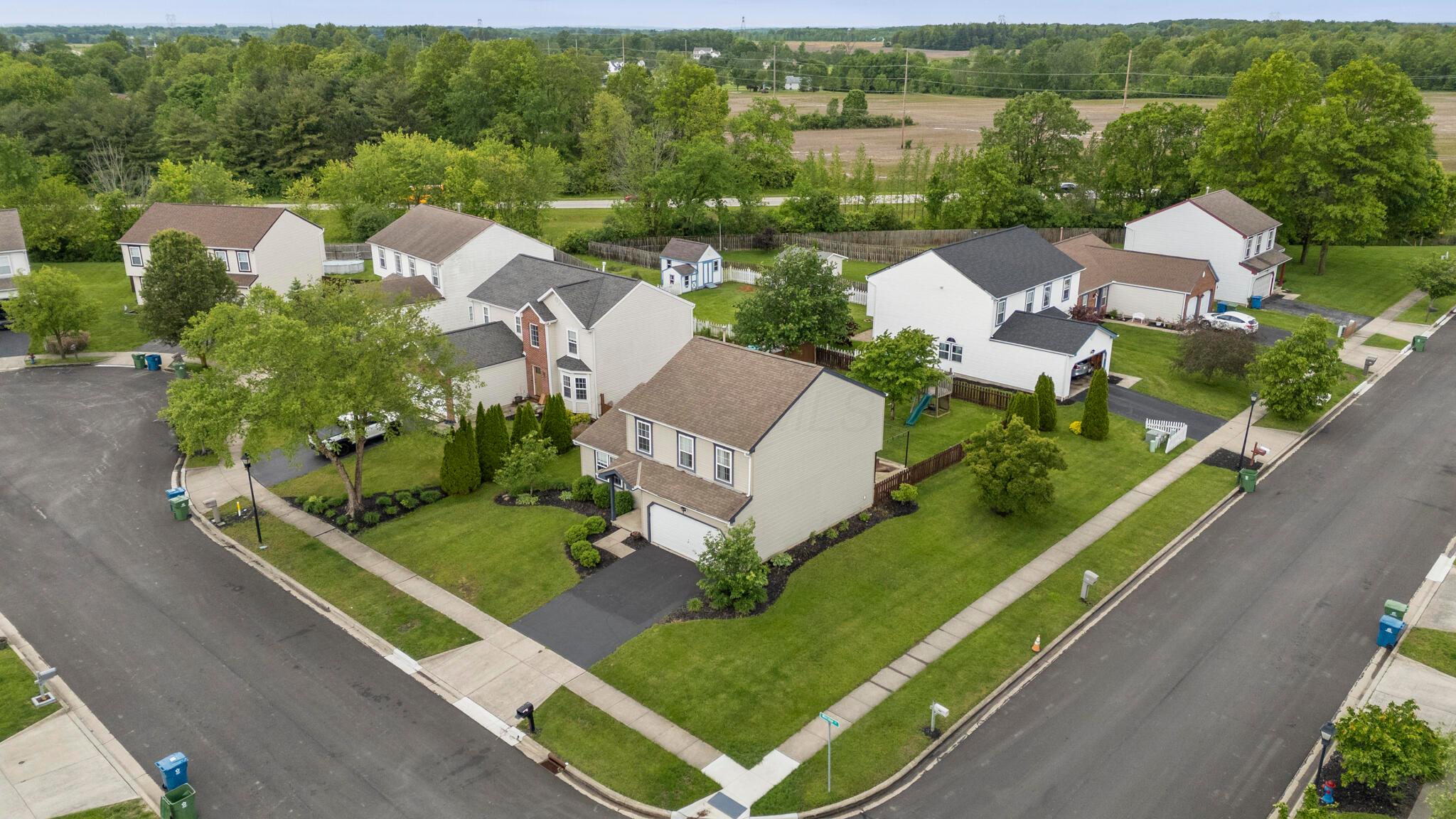 1805 Milridge Court, Marysville, Ohio image 2