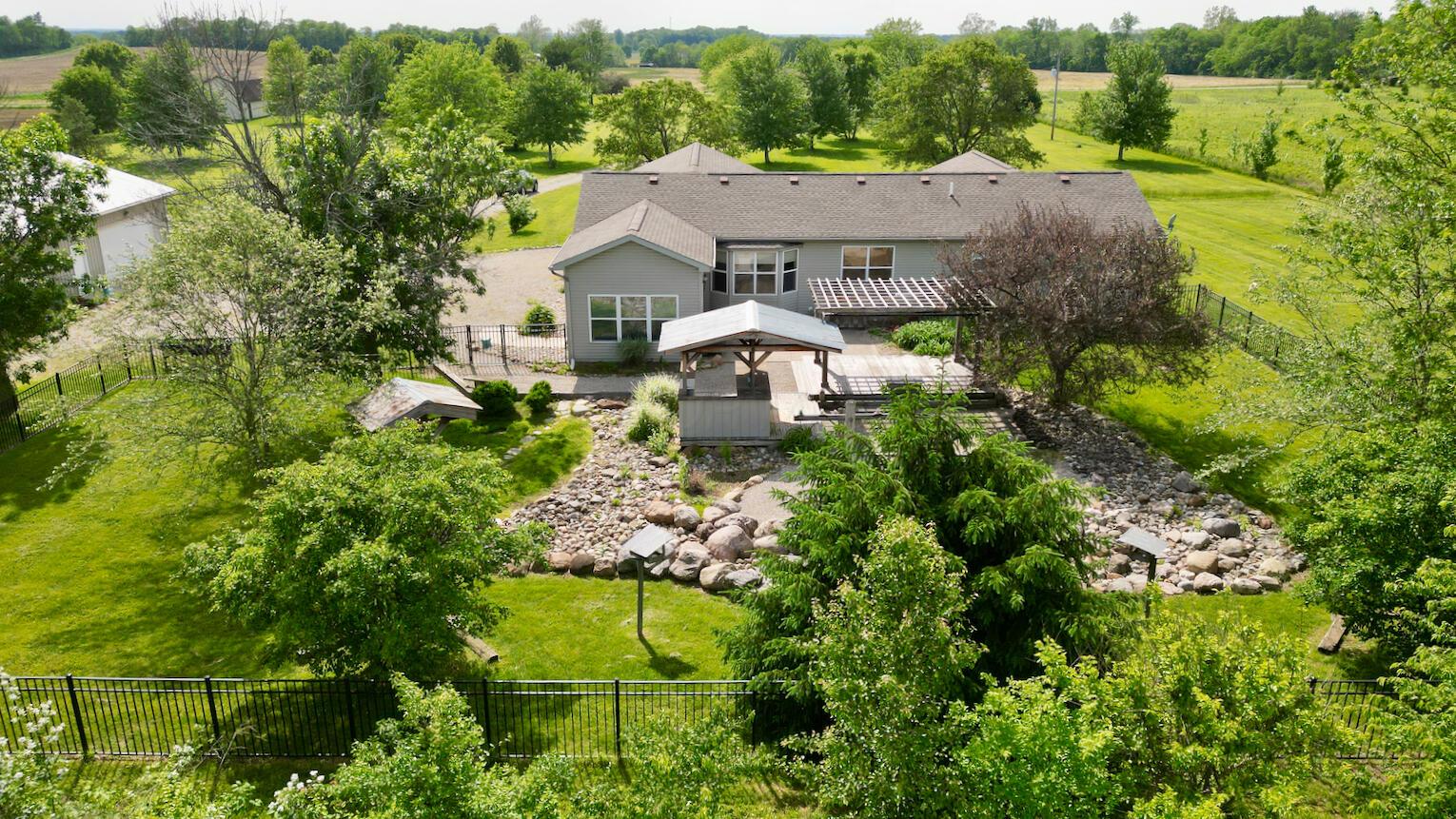 13790 Ringgold Northern Road, Ashville, Ohio image 3