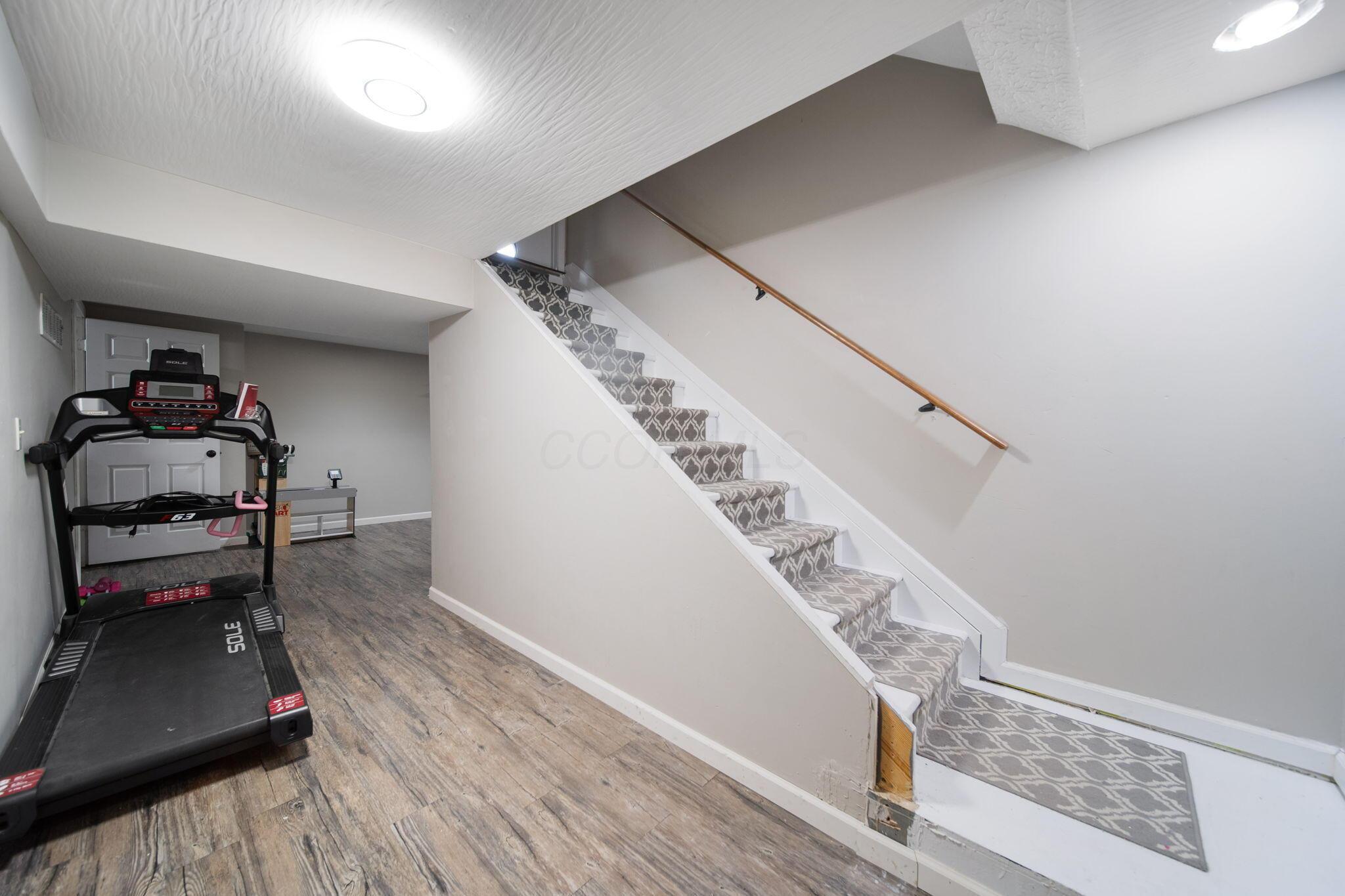 4414 Hidden Street, Grove City, Ohio image 36