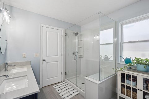 Tiny photo for 6122 Granite Pointe Drive, Columbus, OH 43213 (MLS # 226038999)
