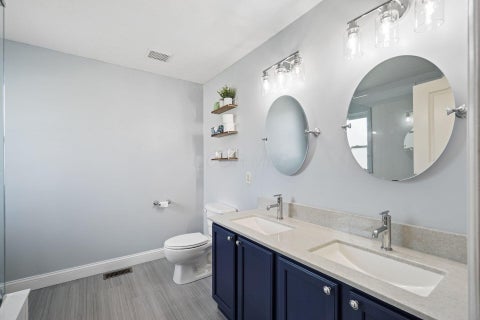 Tiny photo for 6122 Granite Pointe Drive, Columbus, OH 43213 (MLS # 226038999)