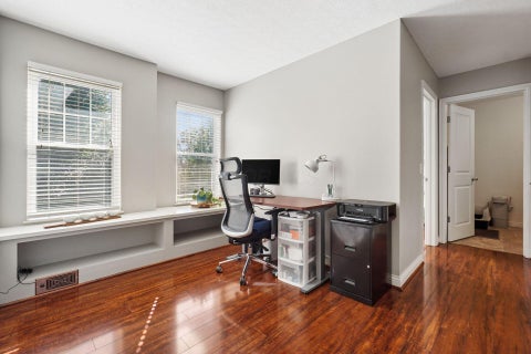 Tiny photo for 6122 Granite Pointe Drive, Columbus, OH 43213 (MLS # 226038999)