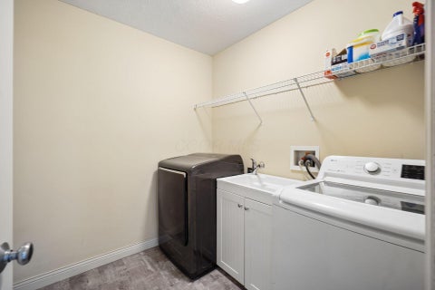 Tiny photo for 6122 Granite Pointe Drive, Columbus, OH 43213 (MLS # 226038999)