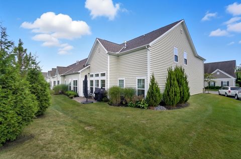 Tiny photo for 1622 Linkhorn Drive, Grove City, OH 43123 (MLS # 225037427)