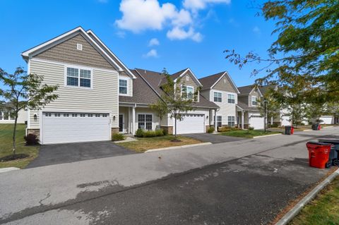 Tiny photo for 1622 Linkhorn Drive, Grove City, OH 43123 (MLS # 225037427)