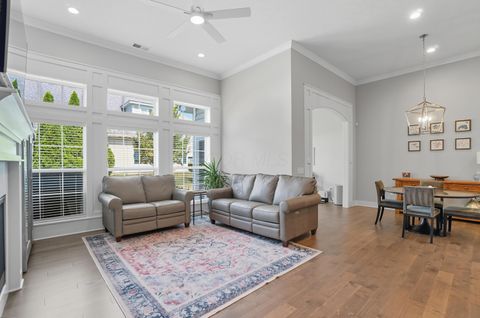 Tiny photo for 1622 Linkhorn Drive, Grove City, OH 43123 (MLS # 225037427)