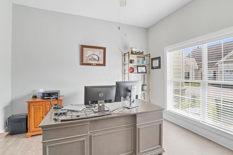 Tiny photo for 1622 Linkhorn Drive, Grove City, OH 43123 (MLS # 225037427)