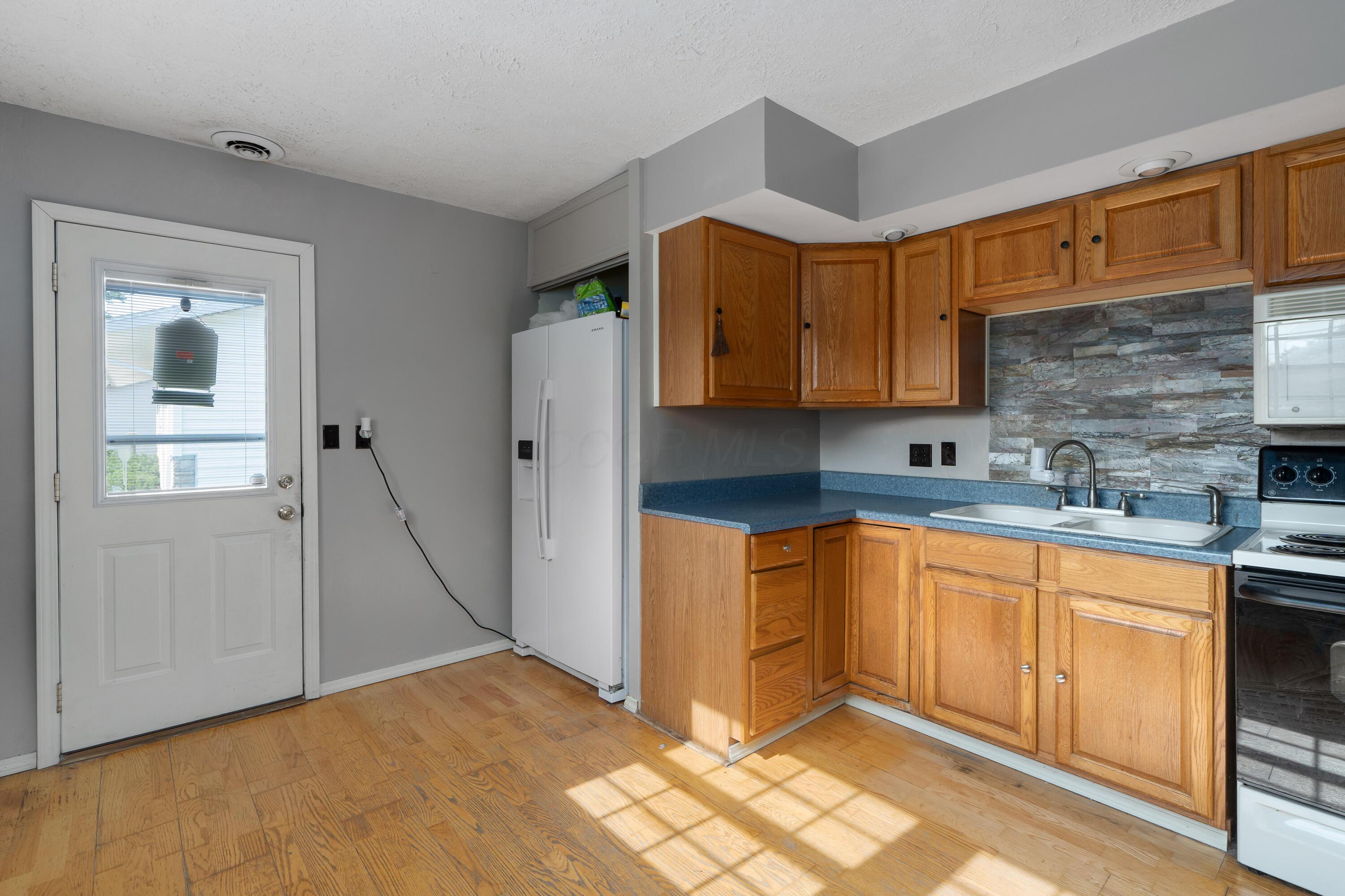 833 Central Drive, Marion, Ohio image 16
