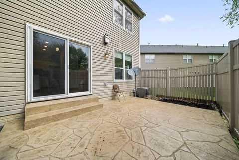 Tiny photo for 5541 Village Crossing 5541 #5541, Hilliard, OH 43026 (MLS # 226014532)
