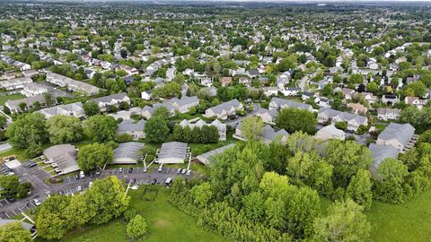 Tiny photo for 5541 Village Crossing 5541 #5541, Hilliard, OH 43026 (MLS # 226014532)