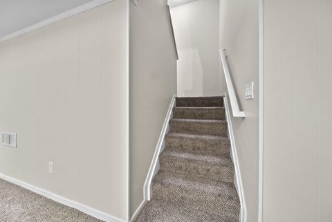 Tiny photo for 5541 Village Crossing 5541 #5541, Hilliard, OH 43026 (MLS # 226014532)