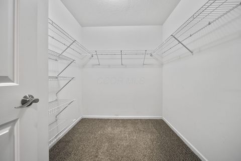 Tiny photo for 5541 Village Crossing 5541 #5541, Hilliard, OH 43026 (MLS # 226014532)