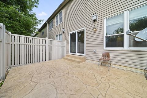 Tiny photo for 5541 Village Crossing 5541 #5541, Hilliard, OH 43026 (MLS # 226014532)