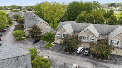 Tiny photo for 5541 Village Crossing 5541 #5541, Hilliard, OH 43026 (MLS # 226014532)