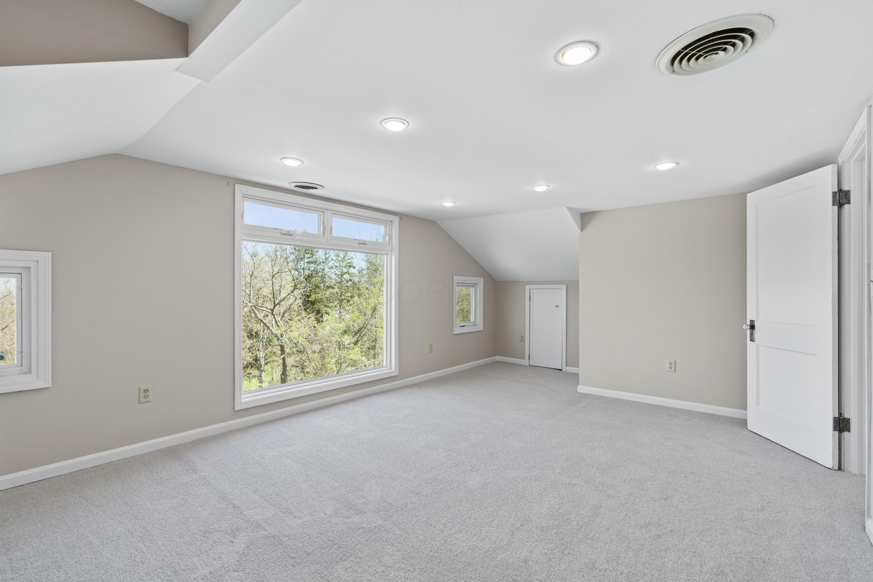 135 Pomeroy Road, Athens, Ohio image 26