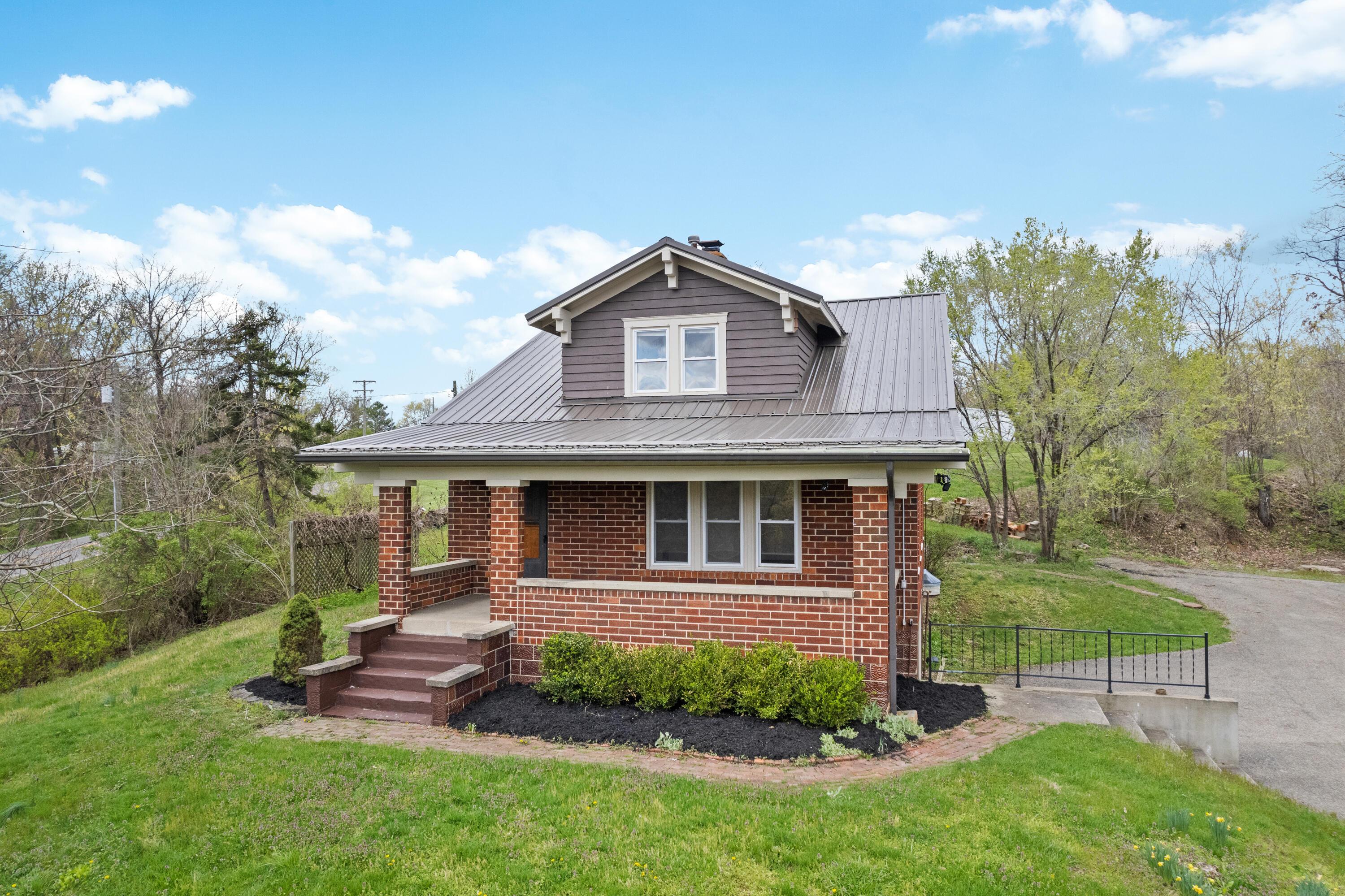 135 Pomeroy Road, Athens, Ohio image 2