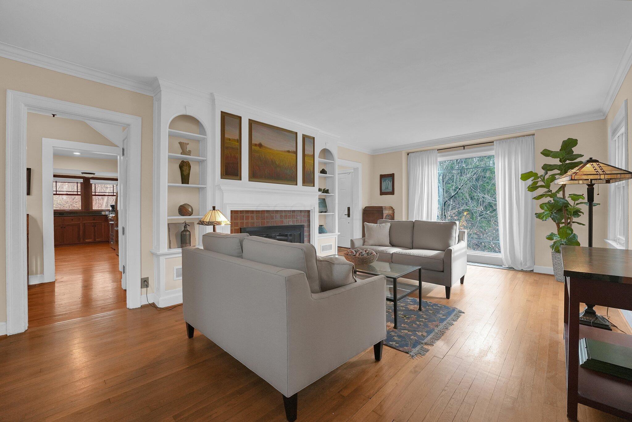 Columbus, Ohio, 43202, United States, 4 Bedrooms Bedrooms, ,4 BathroomsBathrooms,Residential,Active,1748765