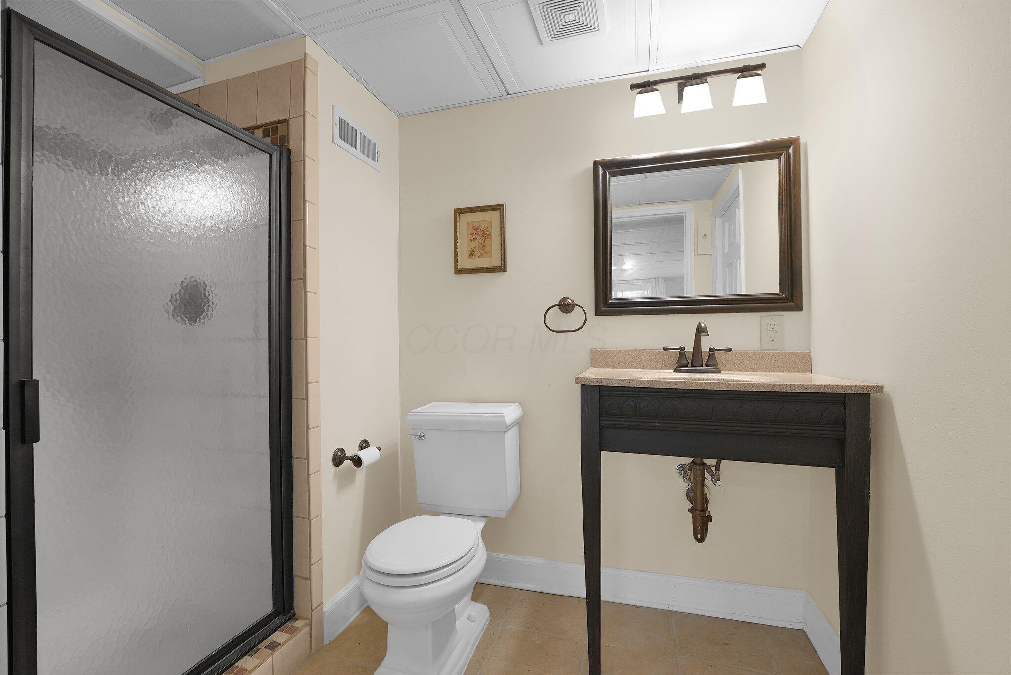 Columbus, Ohio, 43202, United States, 4 Bedrooms Bedrooms, ,4 BathroomsBathrooms,Residential,Active,1748765