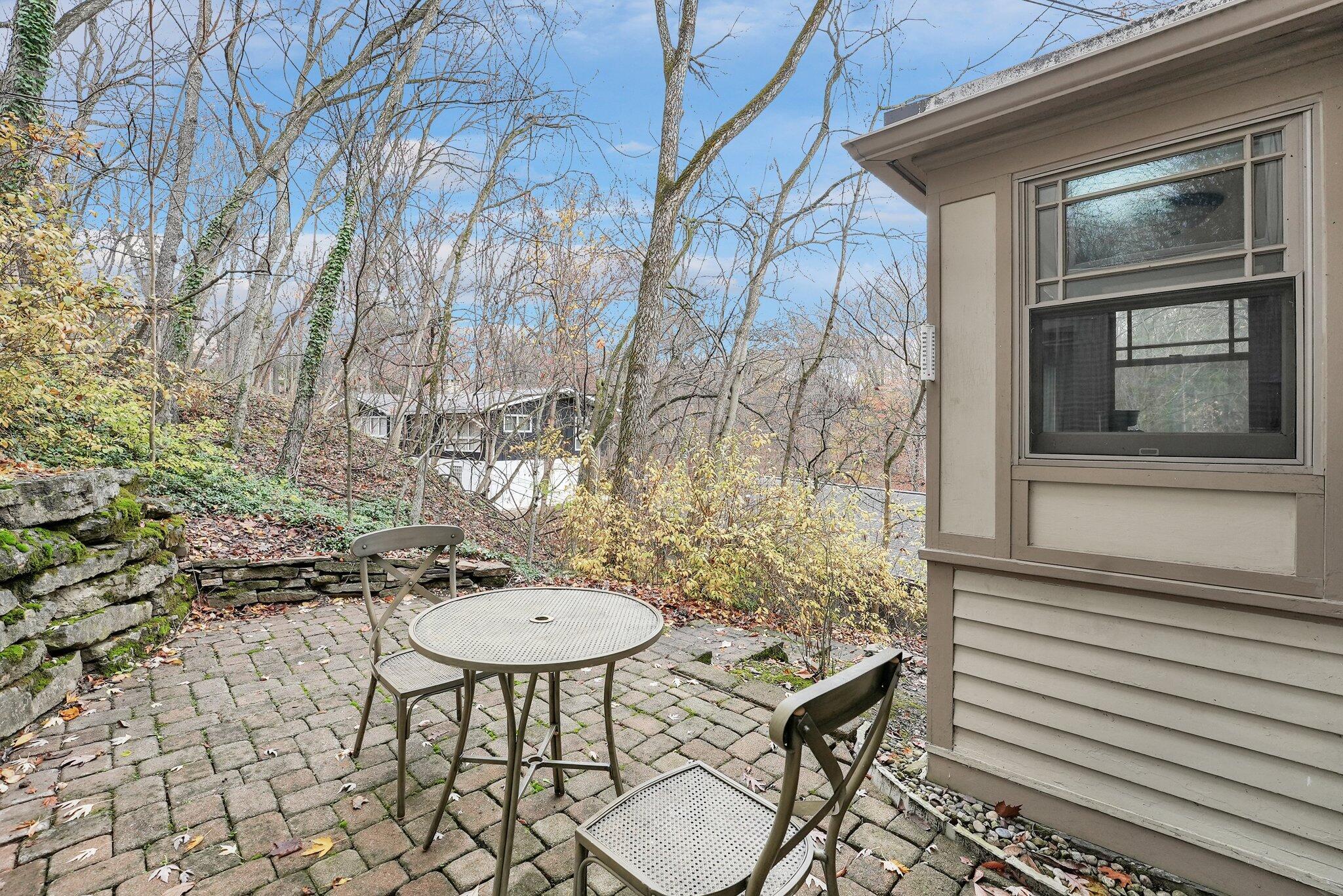 Columbus, Ohio, 43202, United States, 4 Bedrooms Bedrooms, ,4 BathroomsBathrooms,Residential,Active,1748765