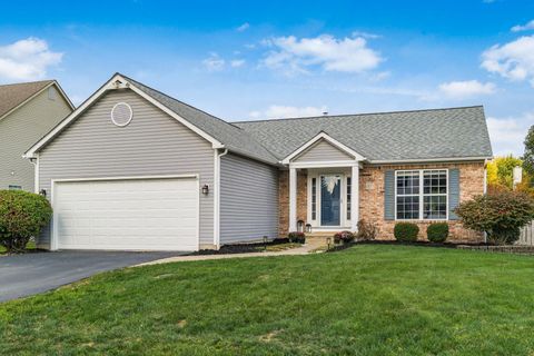 Photo of 1577 Cottonwood Drive, Lewis Center, OH 43035 (MLS # 226001092)
