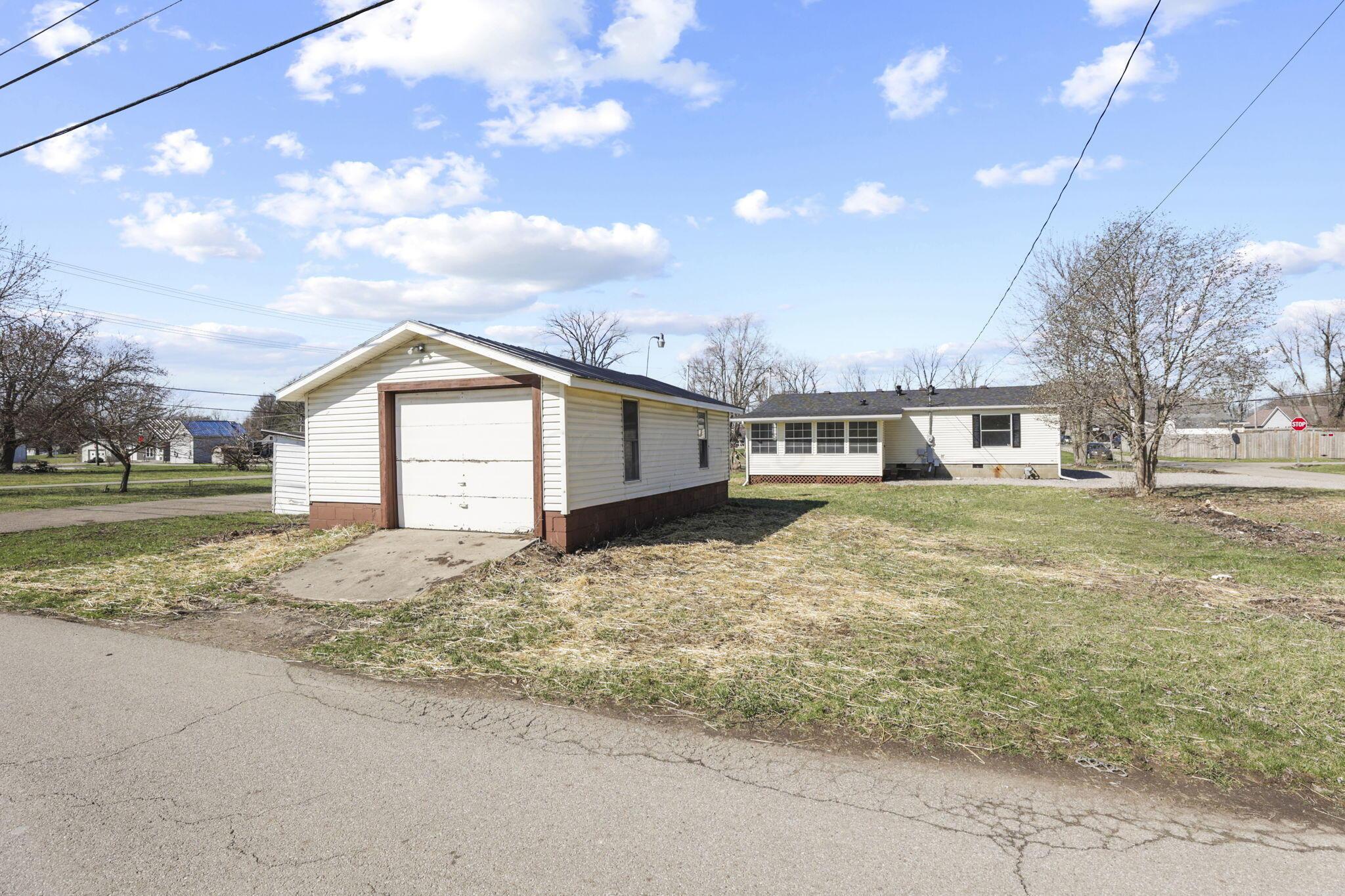 14665 Railroad Street, Thornville, Ohio image 24