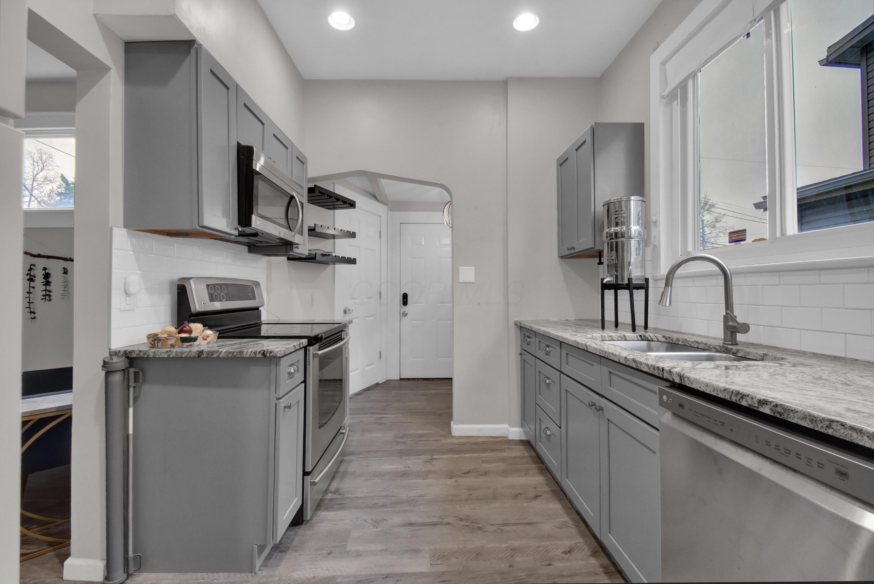 707 E Whittier Street, Columbus, Ohio image 18