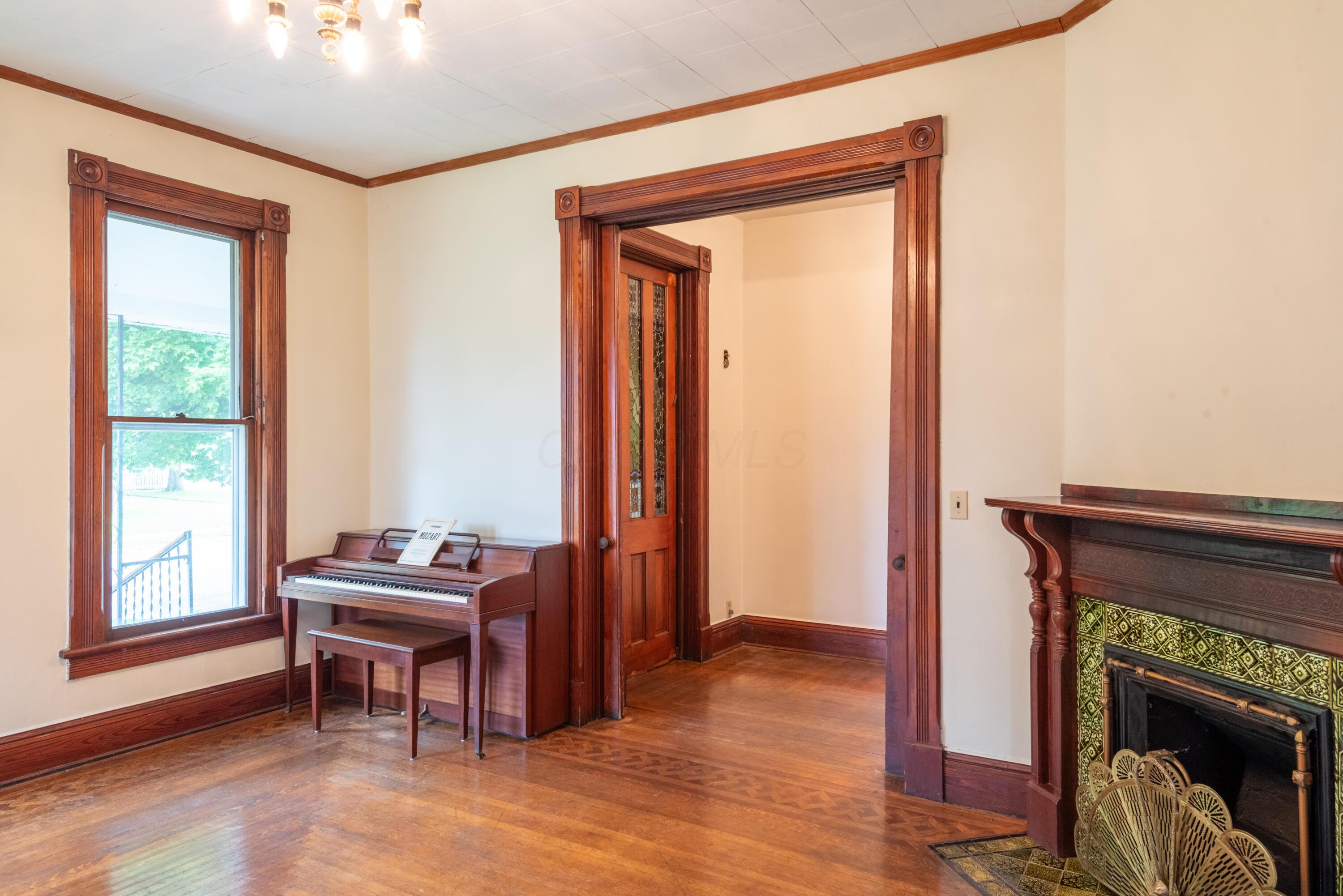 322 W Reynolds Street, Urbana, Ohio image 7