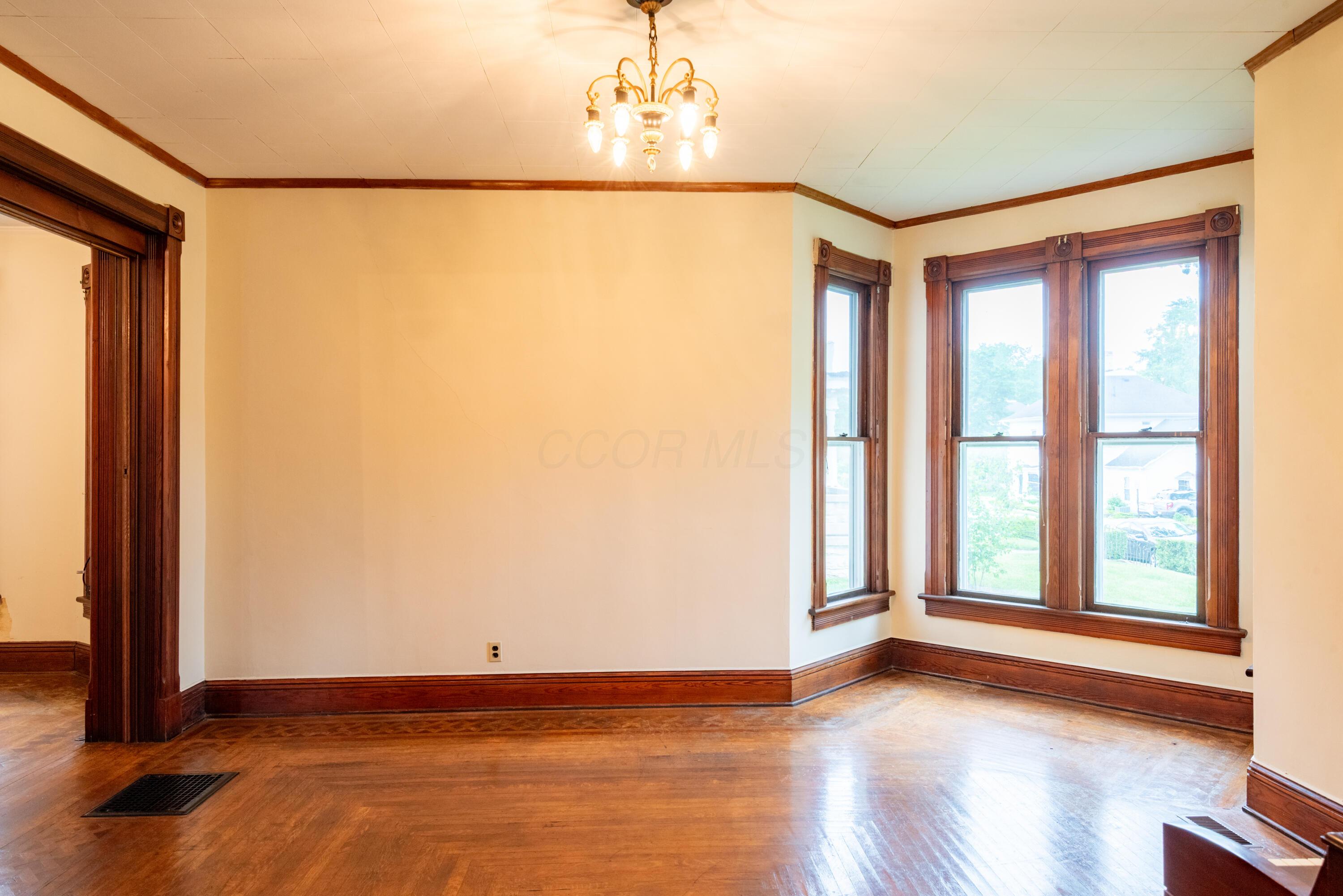 322 W Reynolds Street, Urbana, Ohio image 9