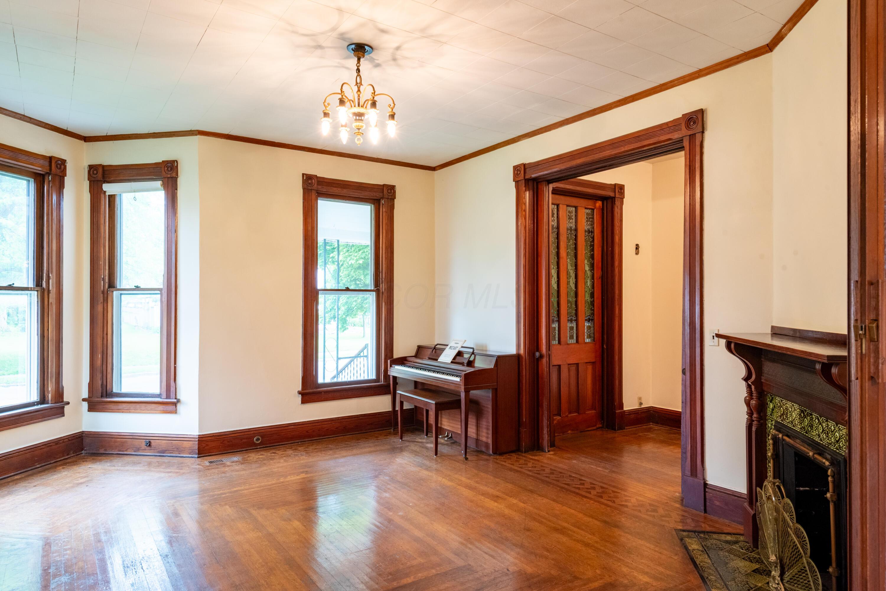 322 W Reynolds Street, Urbana, Ohio image 6