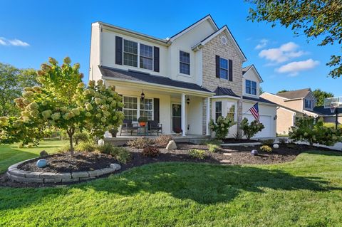 Photo of 6223 Pollard Place Drive, Hilliard, OH 43026 (MLS # 225039122)