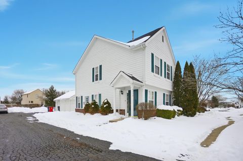 Tiny photo for 6336 Lakeview Drive E 19 #19, Grove City, OH 43123 (MLS # 226003090)