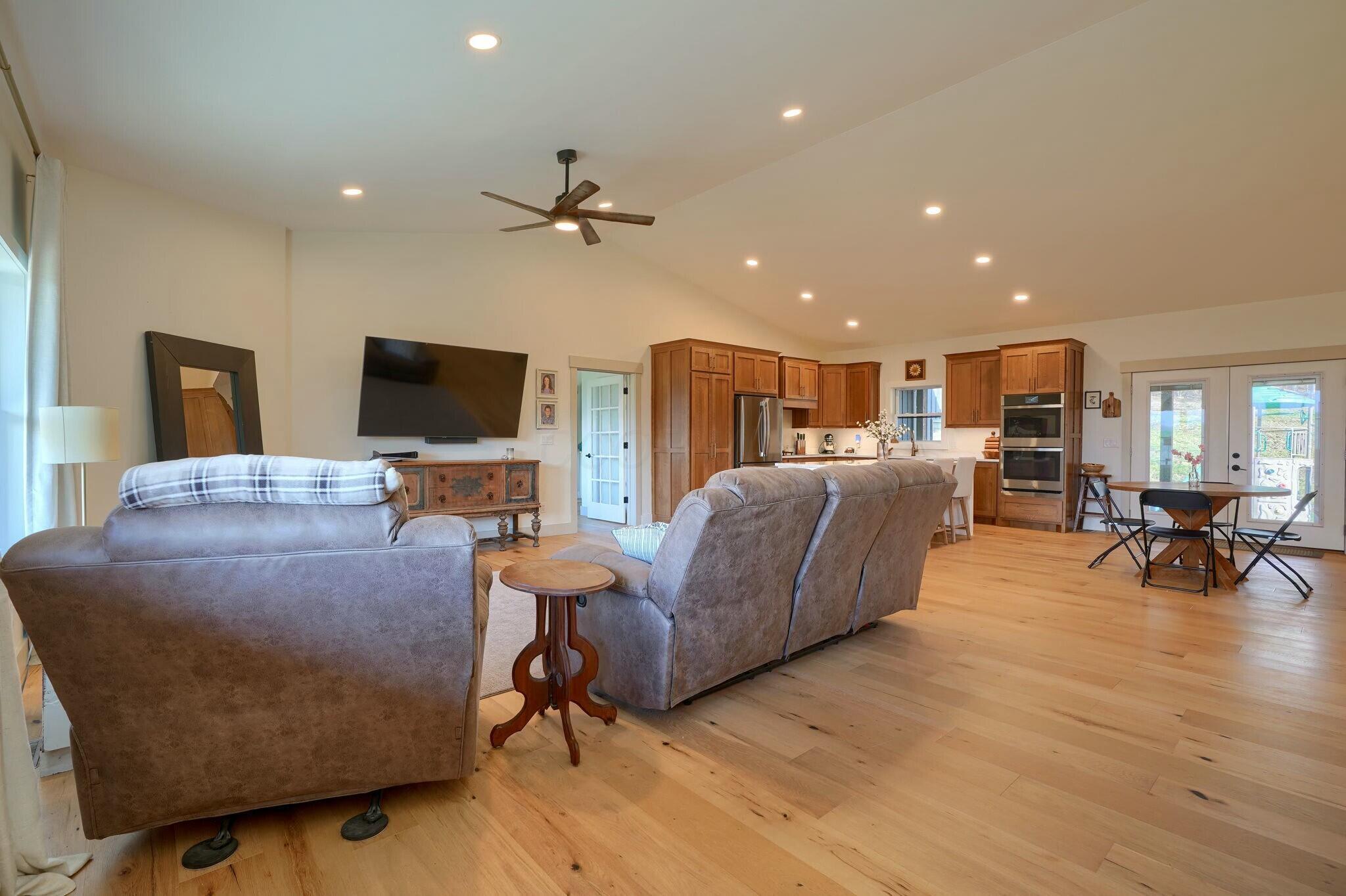 1549 Keystone Furnace Road, Jackson, Ohio image 16