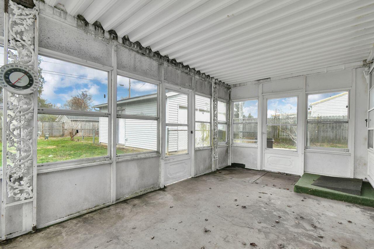 240 Walden Road, Heath, Ohio image 26