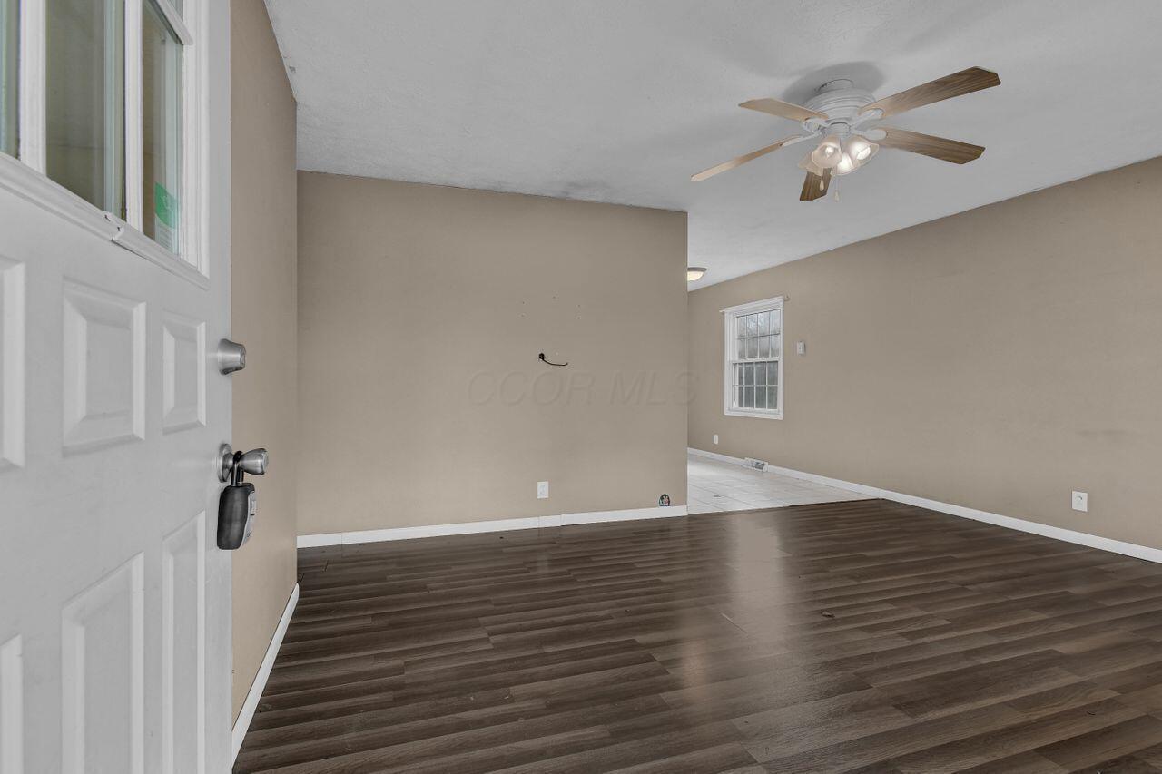 240 Walden Road, Heath, Ohio image 5