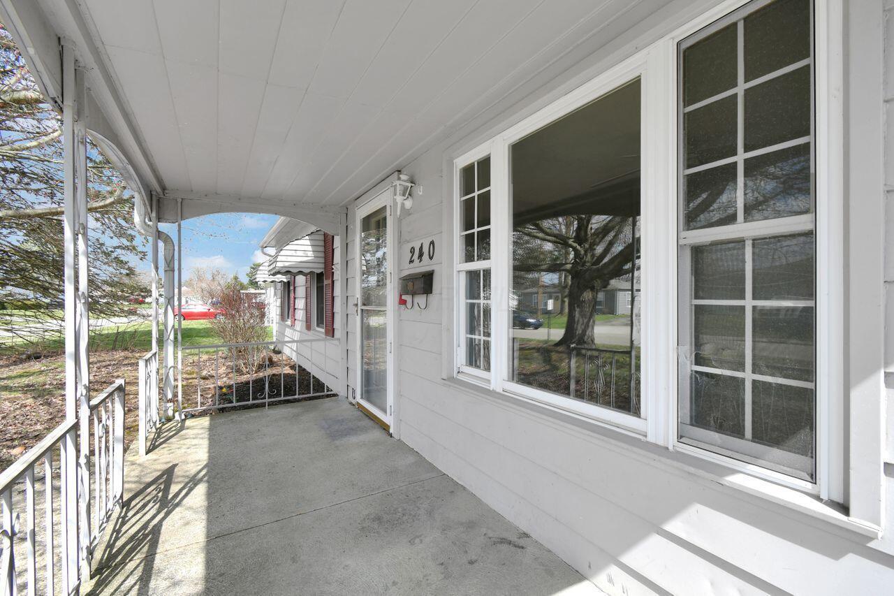240 Walden Road, Heath, Ohio image 3