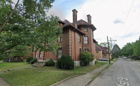 Photo of 1021 Bryden Road, Columbus, OH 43205 (MLS # 226004056)